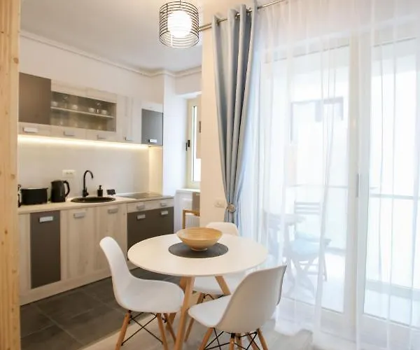 Premium Mamaia Nord - Marea La 50m Appartement *